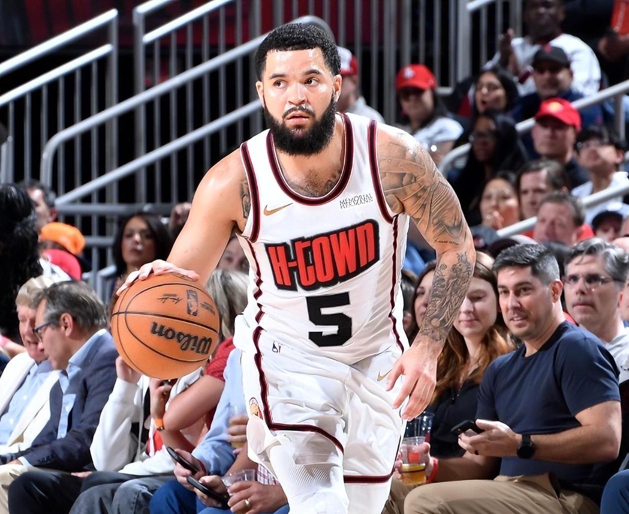 九游网页客户端-表现优异首场状态出色，瑞士队观众沸腾！，穆雷重返赛场比赛高潮迭起的简单介绍