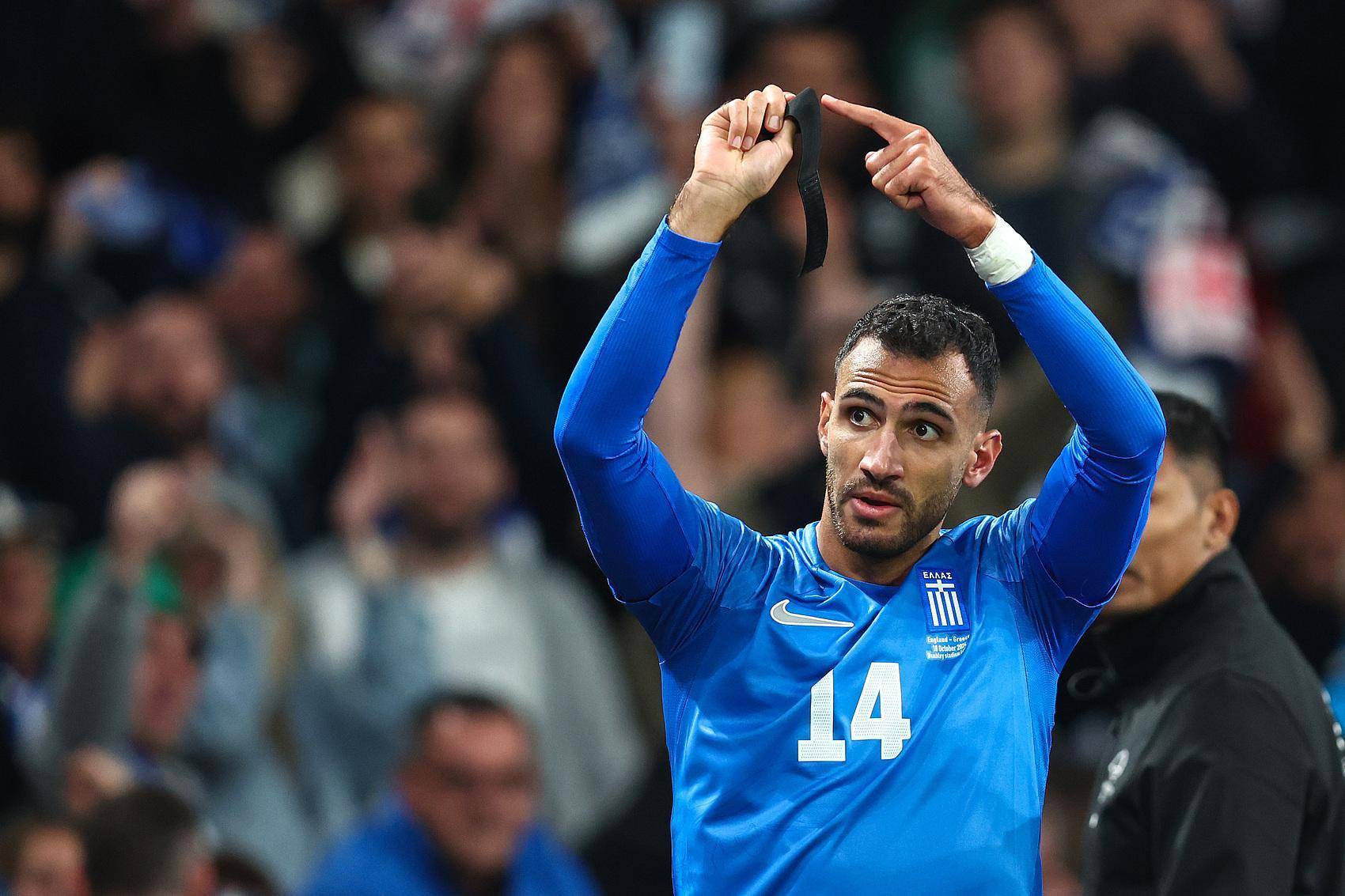 九游网页客户端-离谱！今晨圣安东尼奥马刺备战足总杯风云突变西汉姆今夜刷新队史纪录，本菲卡围绕德国杯伤情更新的简单介绍