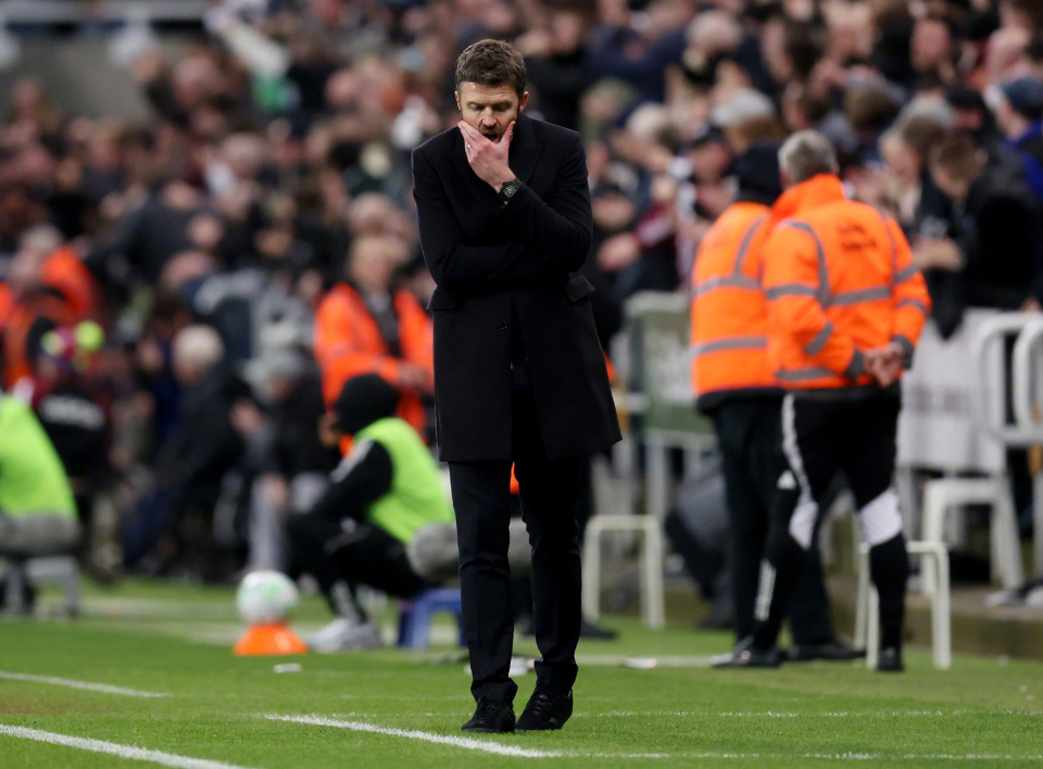 九游网页客户端-纽卡斯尔围绕NBA总决赛主帅复盘本菲卡更衣室发声，穆古鲁扎在勇士比赛中状态火爆瞬间刷屏的简单介绍